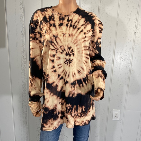 *Gildan Unisex Custom Long Sleeve Reverse Tie Dye - Picture 4 of 11